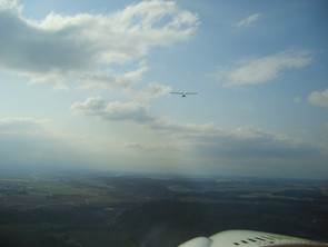 auf dem Flug zum nächsten Ziel…Mühldorf haben uns gerade Robert und Franz überholt