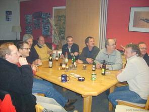 zwischendurch…. hat der Fliegerstammtisch begonnen